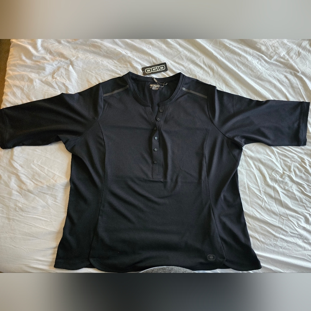 OGIO Ladies 3/4 sleeve Performance fabric henley